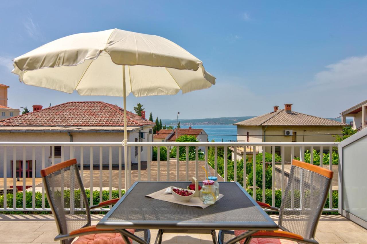 Apartments Jasna Crikvenica Exterior photo